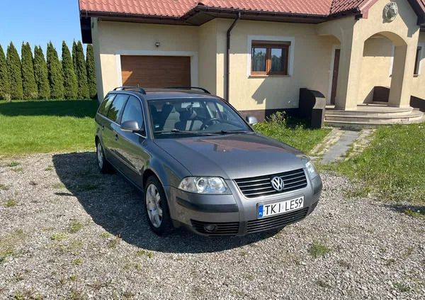 świętokrzyskie Volkswagen Passat cena 12900 przebieg: 308000, rok produkcji 2005 z Kielce